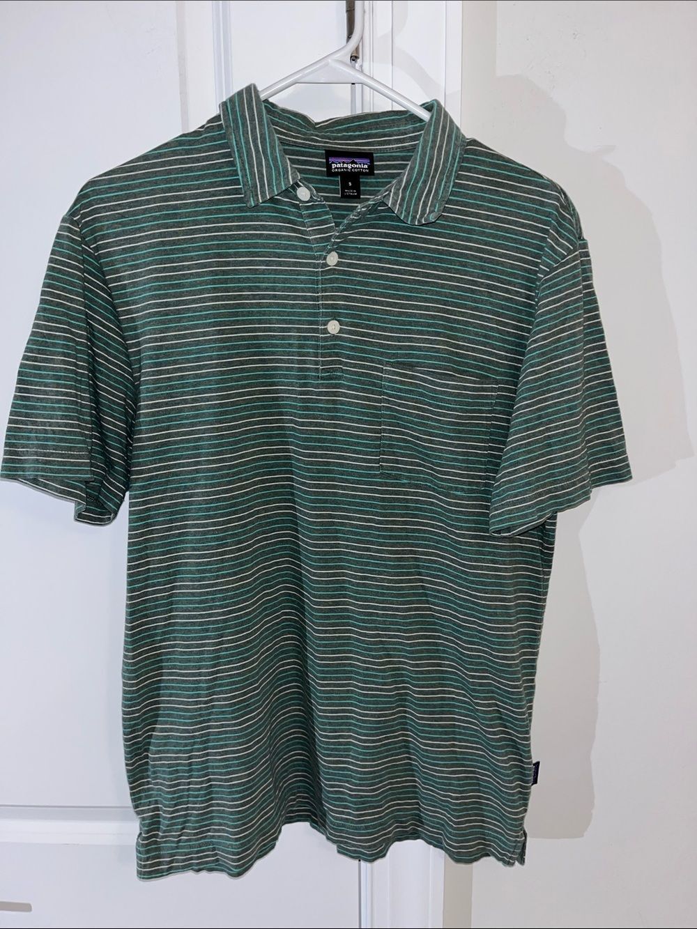 Patagonia Soft organic cotton pocket golf trail polo shirt S Green Stripe Men’s